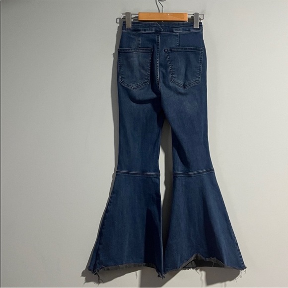 Free People We the Free Just Float On flare Jeans - Picture 3 of 6